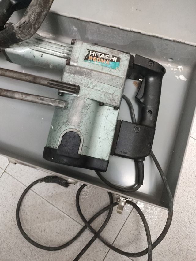 MARTILLO HITACHI H60MA HAMMER