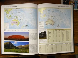 Atlas de geografía universal