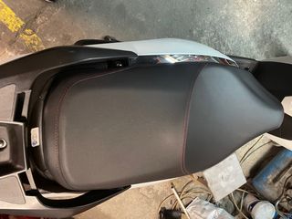 Asiento honda SH 300 Sport