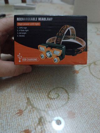 Linterna de cabeza.