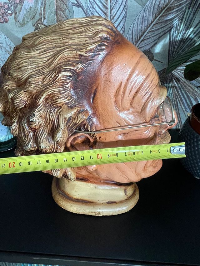 Busto Albert Einstein