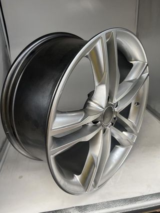 JUEGO LLANTAS 18 PULGADAS GRUPO VAG 5X112