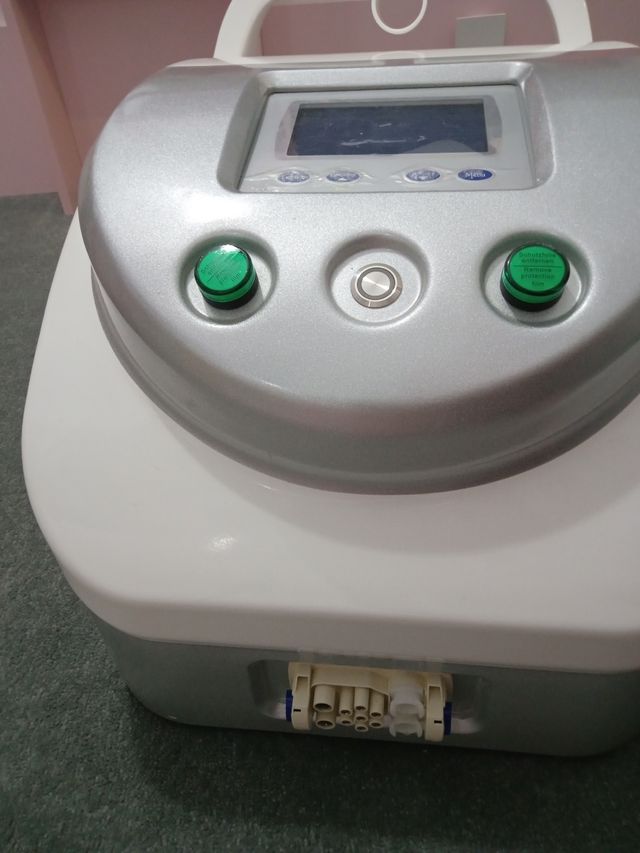 Macchina per la rimozione dei tatuaggi