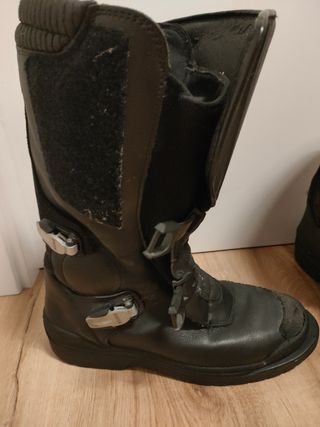 Botas trail BMW goretex
