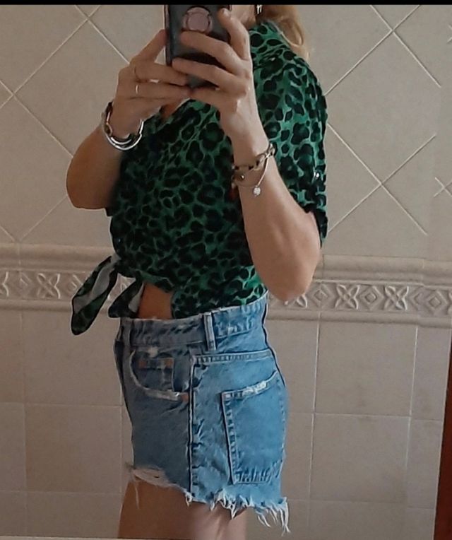 Camicia maculata  verde e nero