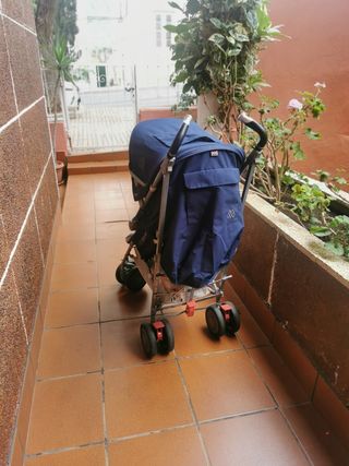 Sillita de paseo ligera McLaren