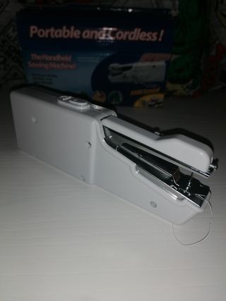 Máquina de coser portátil