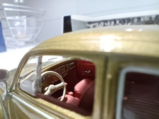VW Escarabajo marca SCHUCO a escala 1:43
