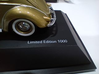 VW Escarabajo marca SCHUCO a escala 1:43