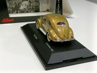 VW Escarabajo marca SCHUCO a escala 1:43