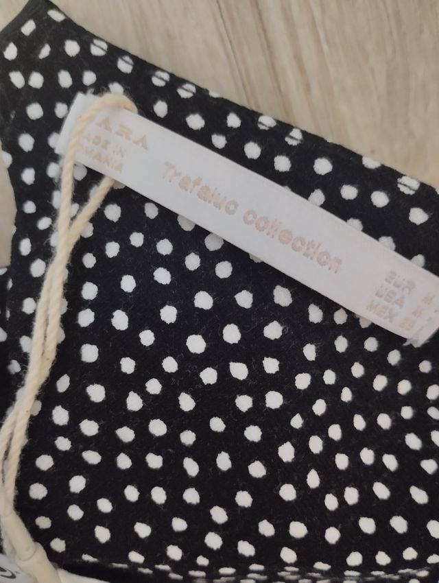 Vestido de lunares Zara Trafaluc