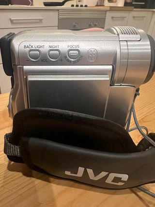 Camara JVC GR-DX25E