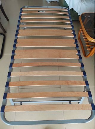 Somier láminas de madera 90x190 cms.