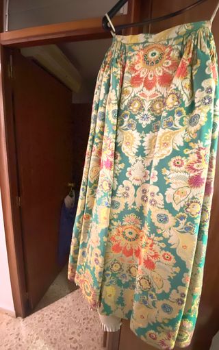 Traje de fallera para niña