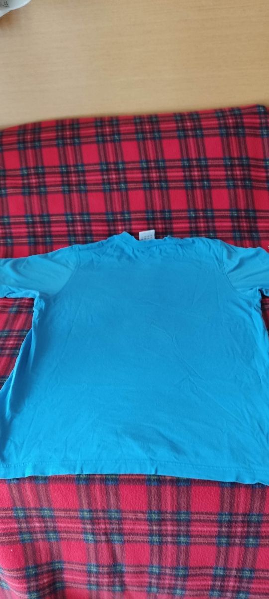 Camiseta chico Adidas en buen uso