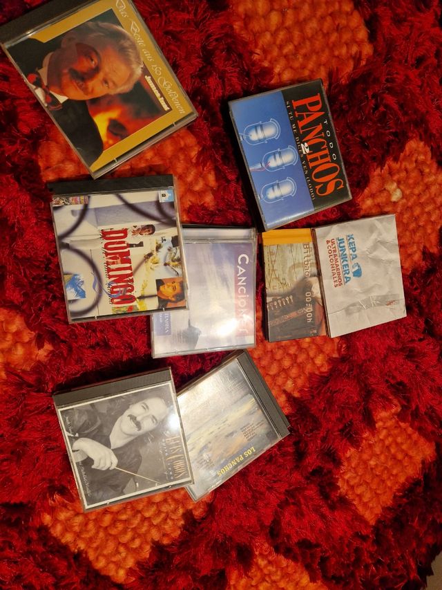 LOTE DE CDs