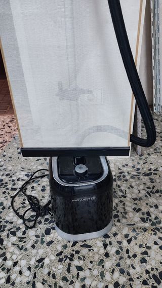 Plancha vapor vertical Rowenta