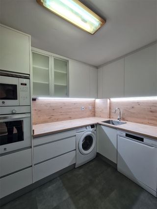 Carpintero de madera profesional