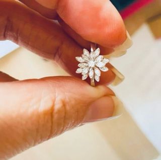 anillo y pendientes oro blanco y diamantes