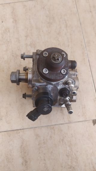 Bomba inyectora GRUPO PSA - 044501051