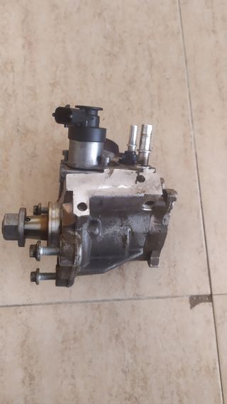 Bomba inyectora GRUPO PSA - 044501051