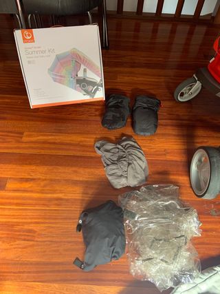 lote bebe Stokke Xplory + cuna colecho + varios