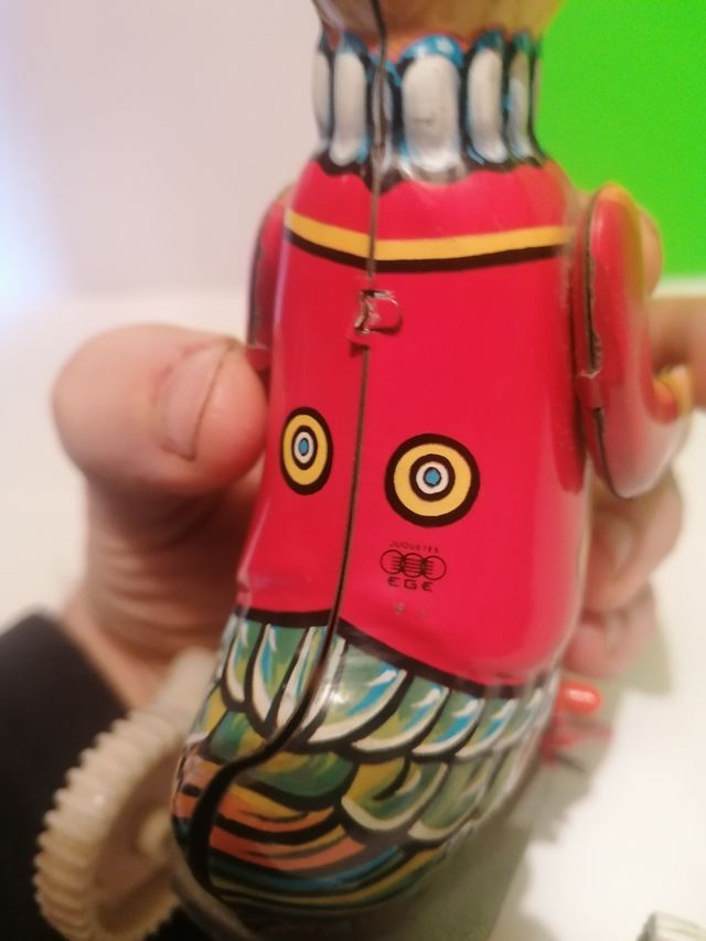 ANTIGUO JUGUETE DE CHAPA EGE!!!