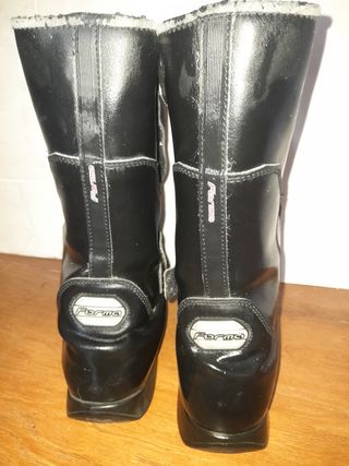 Botas moto marca Forma