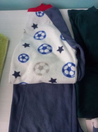 4 pijamas 5 años niño 108 113cm largos