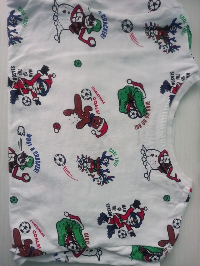 6 camisetas largas 4 a 5 años como nueva