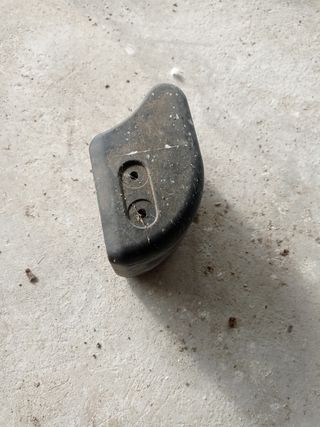 Puntera paragolpes defender