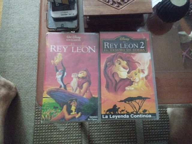 VHS EL REY LEON Y EL REY LEON 2