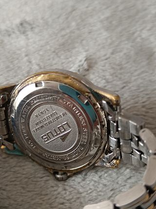 Reloj Lotus Mujer (Para piezas o restaurar)