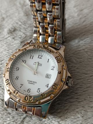 Reloj Lotus Mujer (Para piezas o restaurar)