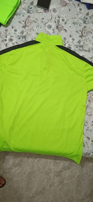 Set maglia e calzini sportivi 
