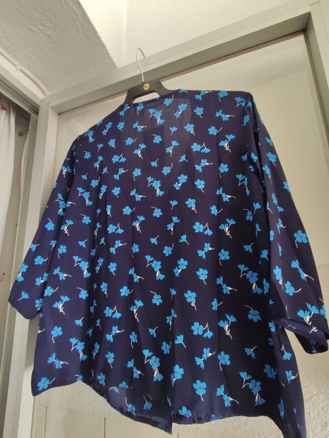 Blusa flores S/M