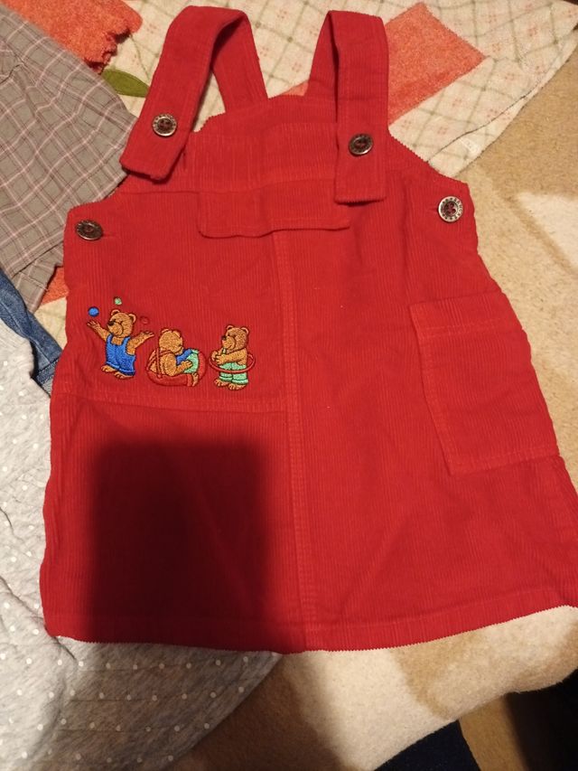 Lote de ropa de bebé talla 6 meses