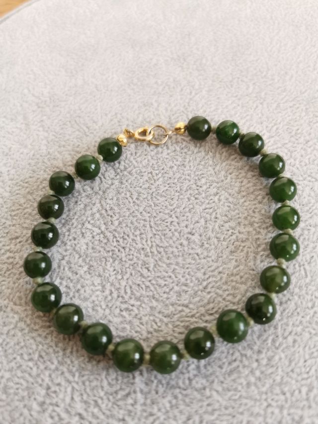 Bracciale di perle di giada