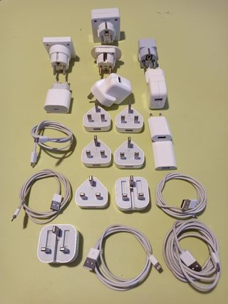 1 cargador Apple iphone