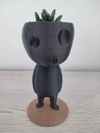 Maceta Kodama de pie