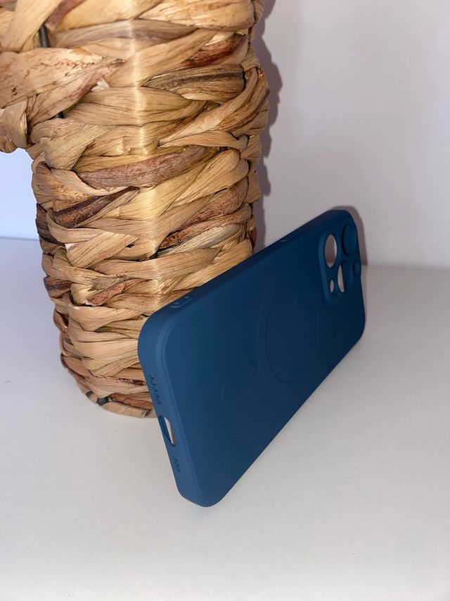 ✅ Custodia per iPhone 13 Pro con MagSafe