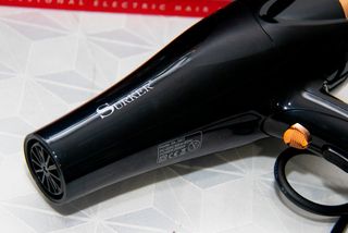 Secador profesional surker