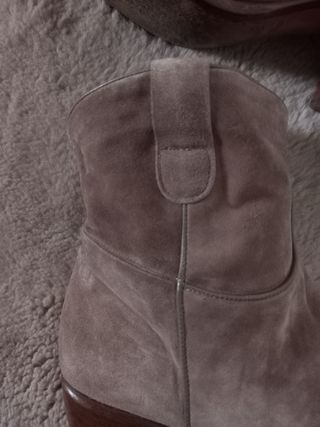 Stivaletto in camoscio tg. 39