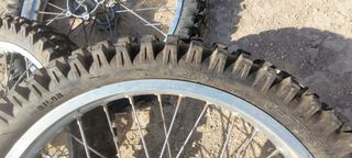 Piezas moto ruedas horquillas