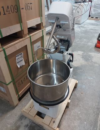 AMASADORA ESPIRAL DE 20 LITROS