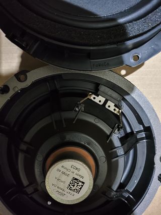 Altavoces Ford Kuga ST Line 2023 Originales