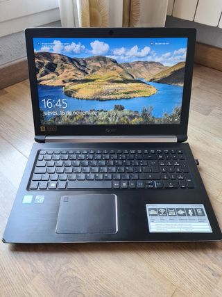 Acer Aspire 7 ordenador portátil.