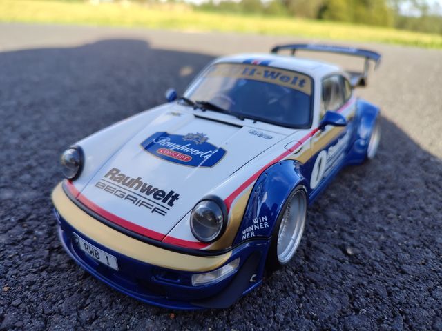 Porsche RWB 964 Rothmans 1/18