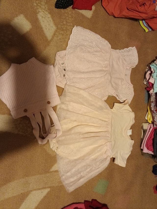 Lote de ropa de bebe talla 3/6 meses