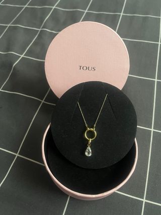 Cadena y colgante de TOUS en oro de 18kt